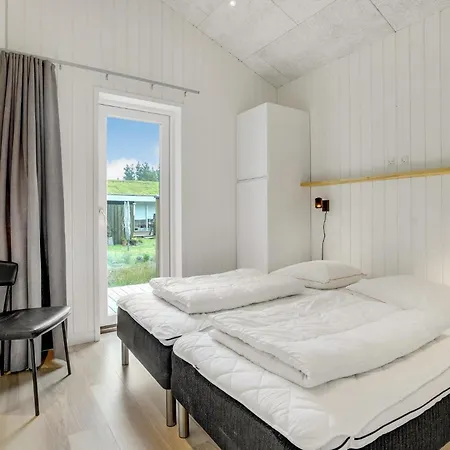 Cozy In With Sauna