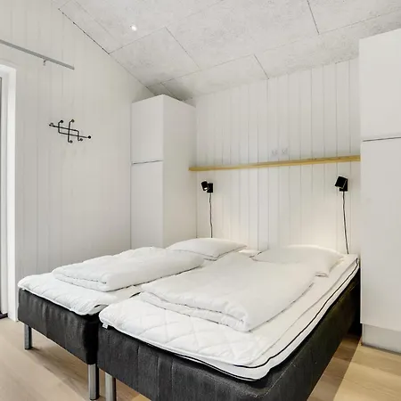 Cozy Home In Blokhus With Sauna Semesterbostad *